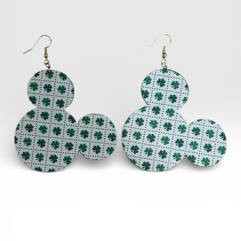 Green Clover Statement
Earrings | Faux Leather |
Gold Hardware | St.
Patrick's